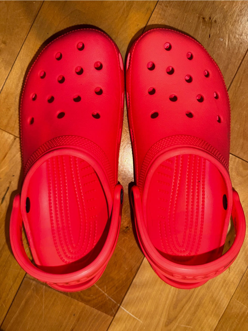 CROCS classic in GUAVA